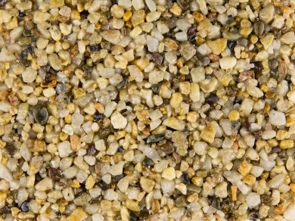 Fayre-fleck gravel for resin driveway